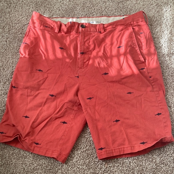 Old Navy Slim Fit Shorts with Shark Designs - Picture 1 of 1